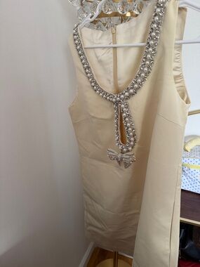 Embellished Cream Mini Dress with Jewel Neckline